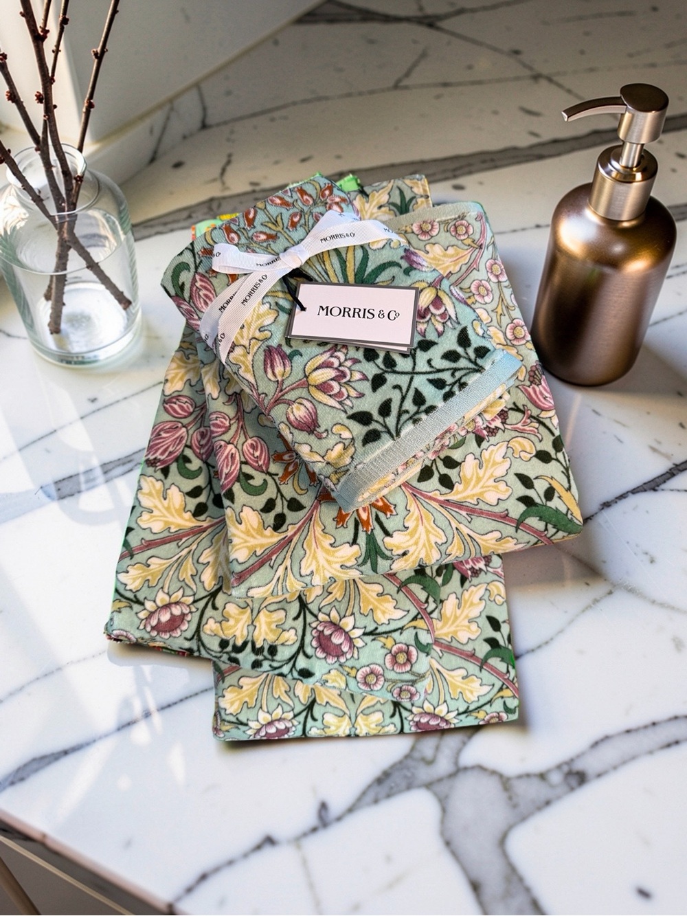 Morris & Co. NWT 5 Pc Set Botanical 3- Floral Cotton Bath Towels & 2 Hand Towels